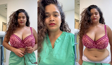 Sexy Indian Tanker Nurse – Strip Teasing Big Boobs Show Clips